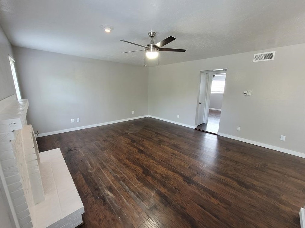 7723 Meadow Park Dr Apt 205, Dallas, TX 75230