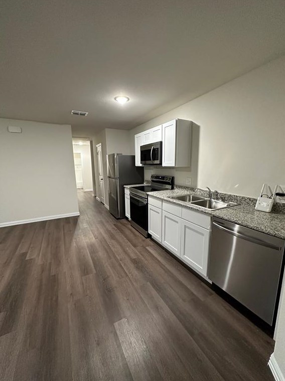 1501 Up The Grove St #a, Greenville, TX 75401