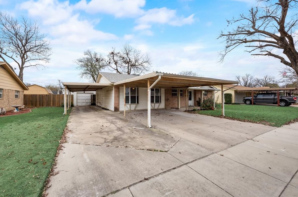4120 Janada St, Fort Worth, TX 76117