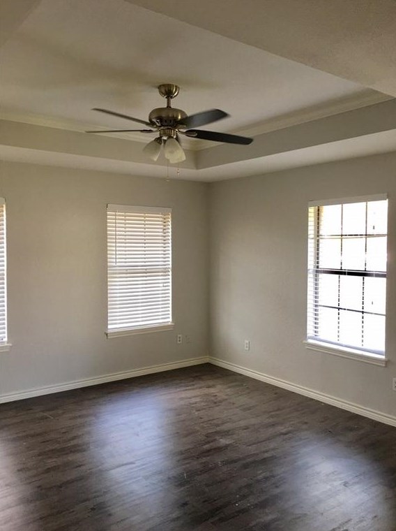 1005 Pine St, Mckinney, TX 75069-5556