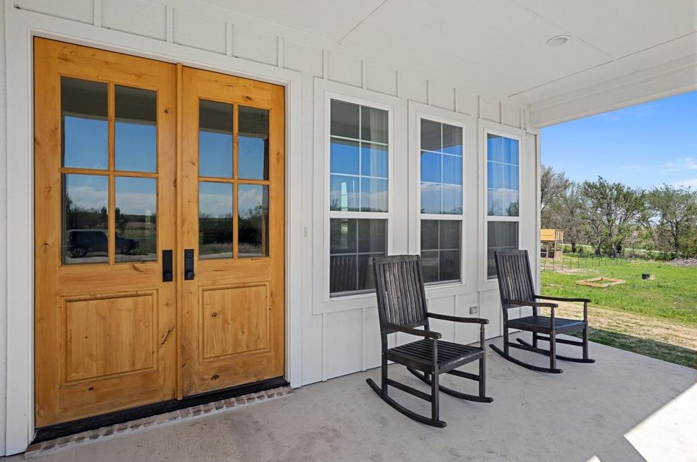 7954 Lax Dr, Fort Worth, TX 76126