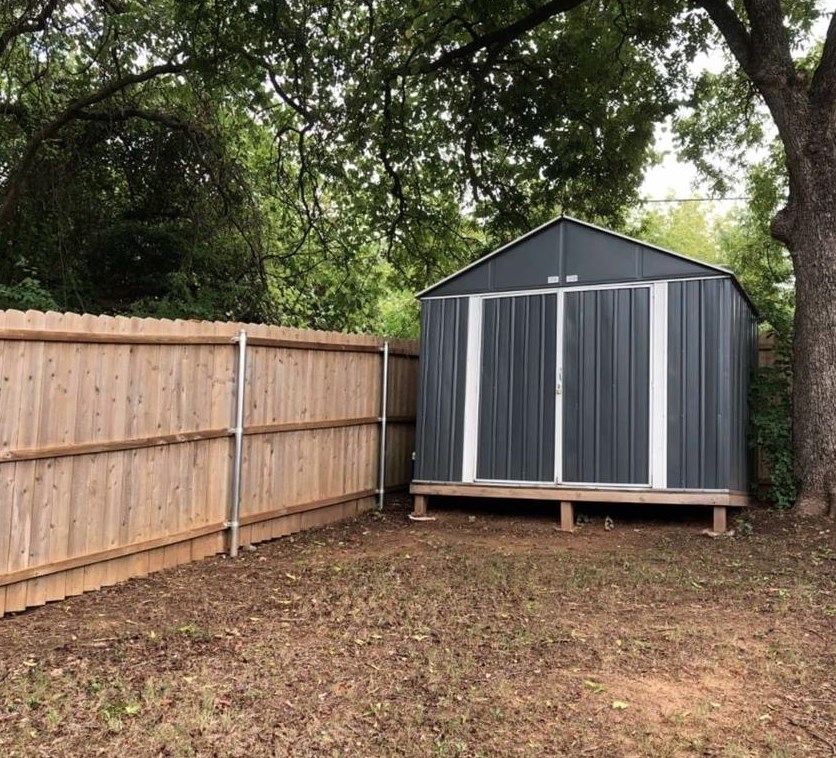 1212 W Elm St, Denison, TX 75020