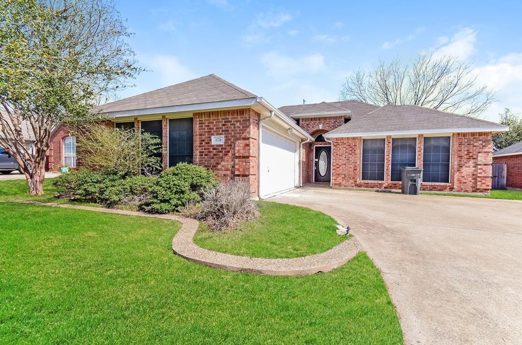 674 Sunflower Trl, Rockwall, TX 75032