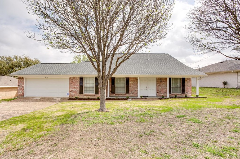 6801 Winchester Ct, Fort Worth, TX 76133
