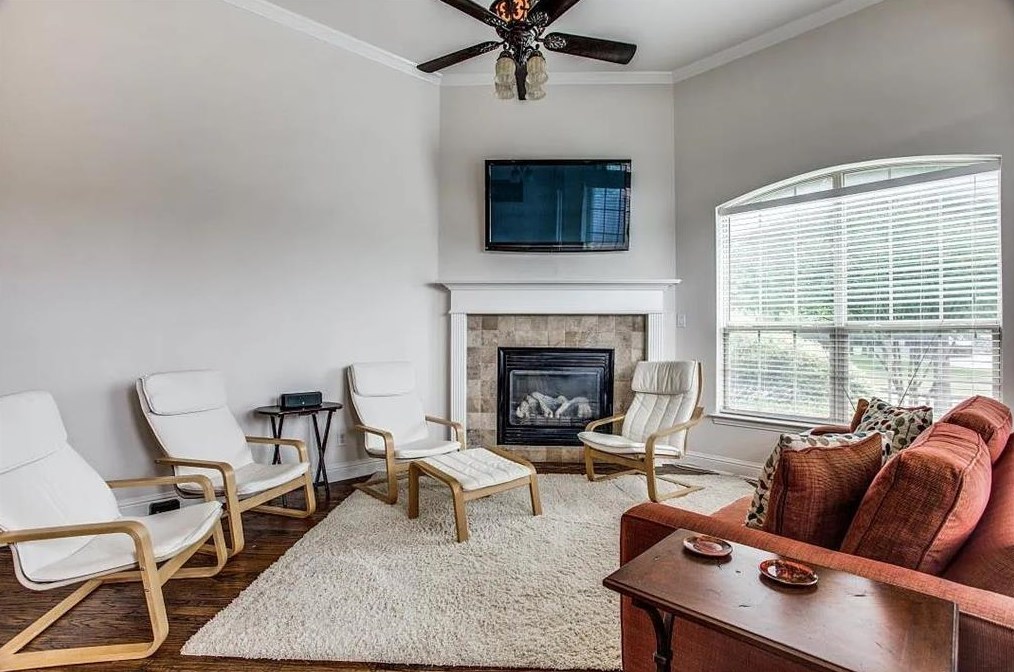 2203 Kirby St, Dallas, TX 75204