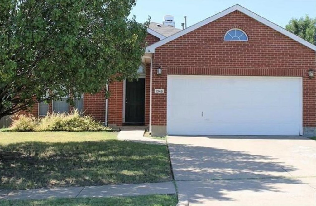 1346 Mill Xing, Garland, TX 75040