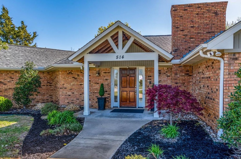 514 Hanna Dr, Denison, TX 75020