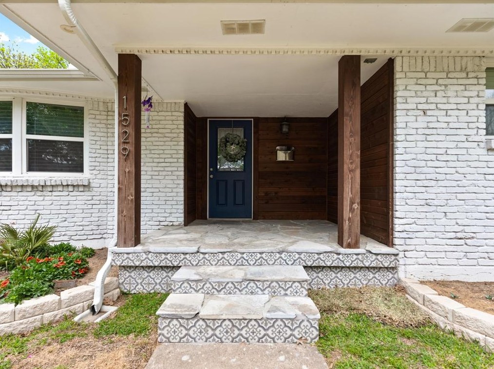 1529 Mapleton Dr, Dallas, TX 75228