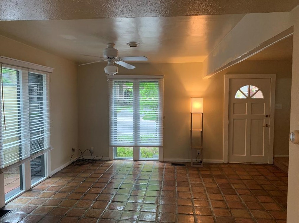 6608 Lake Circle Dr, Dallas, TX 75214