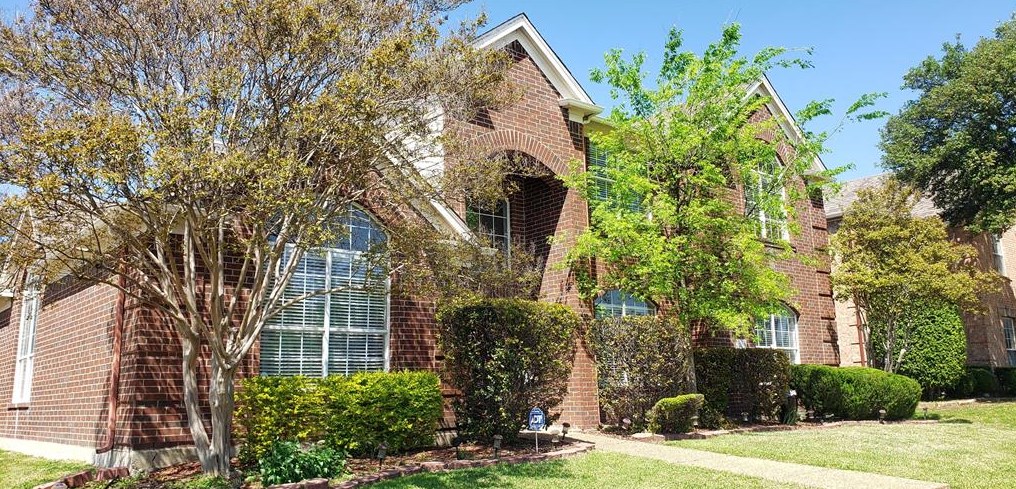 2209 Crater Lake Ct, Carrollton, TX 75006