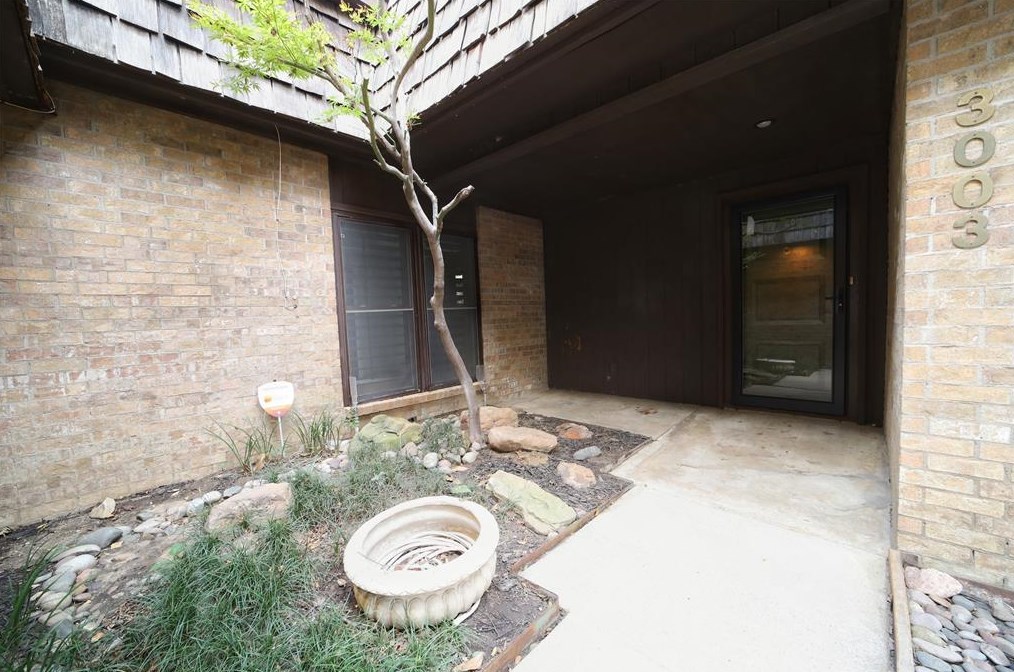 3003 Hartwood Ct, Fort Worth, TX 76109