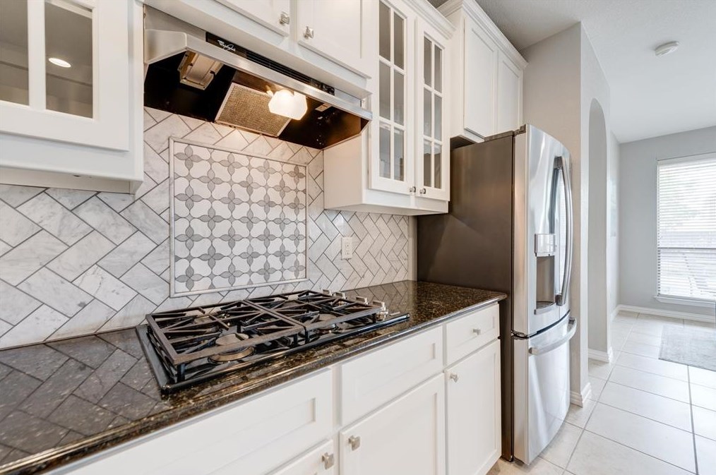 2708 Las Ventanas Trl, Fort Worth TX  76131-2807 exterior