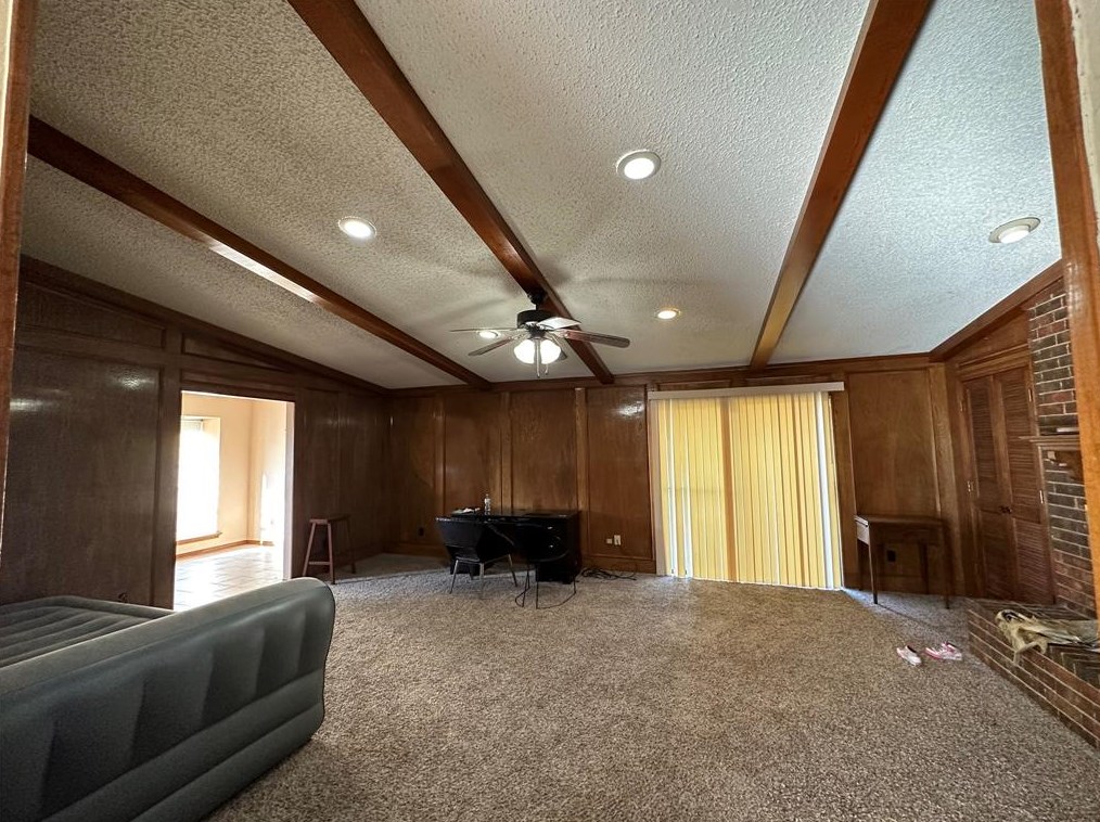 305 Marriott Ln, Garland, TX 75040