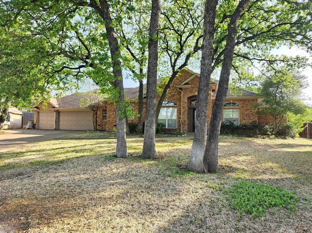 4 July Oak Ct, Midlothian, TX 76063