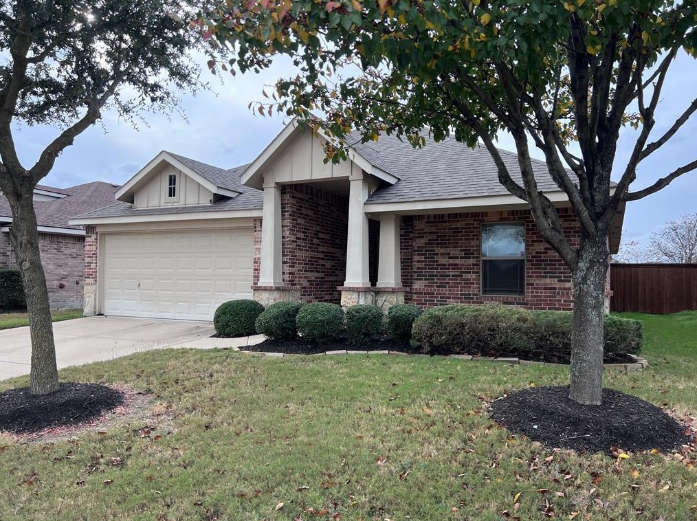 147 Valley Ranch Dr, Waxahachie, TX 75165