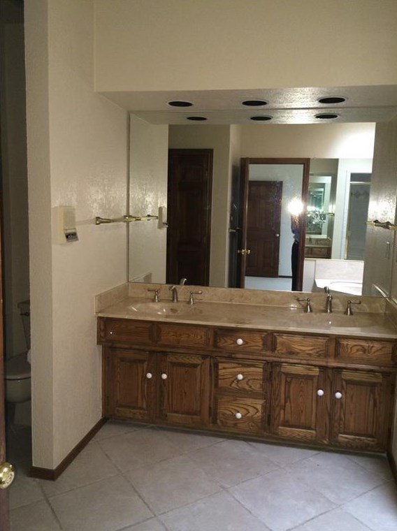 12537 Montego Plz, Dallas TX  75230-1725 exterior