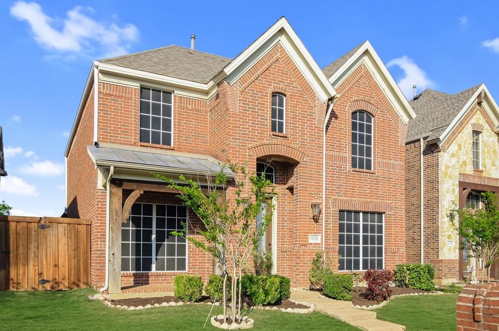 9038 Dillon Trl, Irving, TX 75063