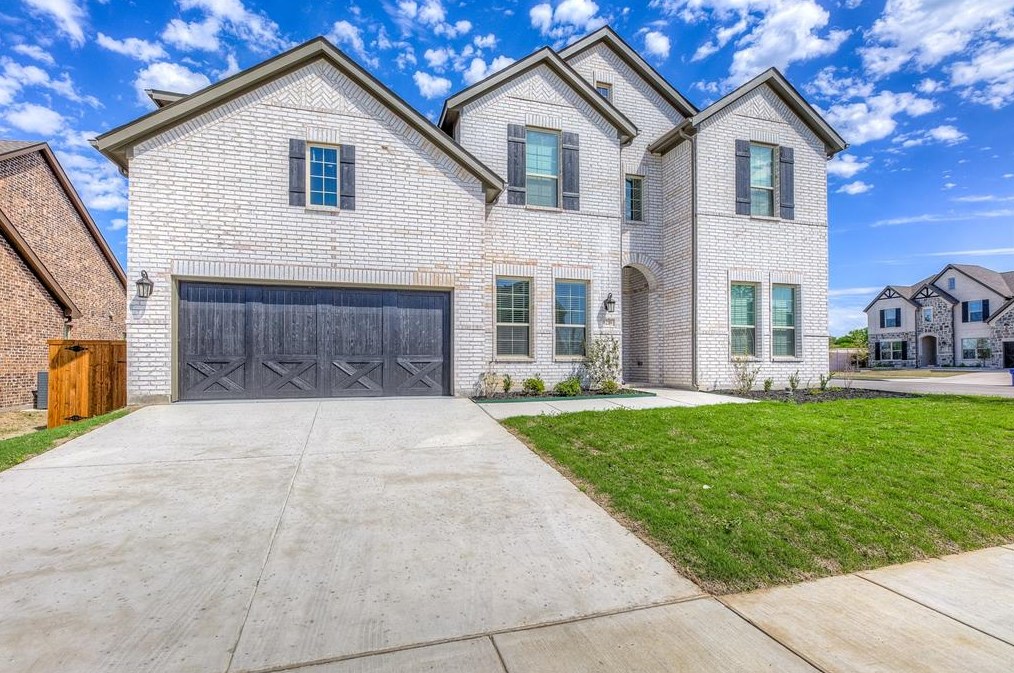 8210 Cotton Patch Ln, Frisco, TX 75036