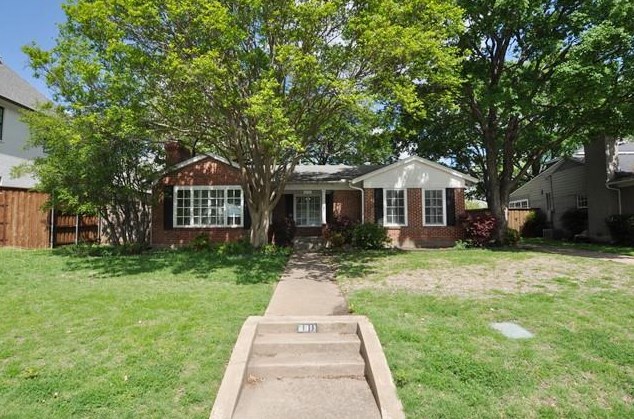 6911 Southridge Dr, Dallas, TX 75214