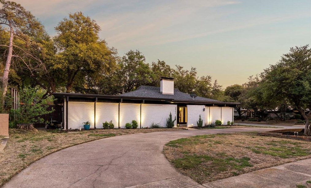 2943 Forest Hills Ln, Richardson, TX 75080