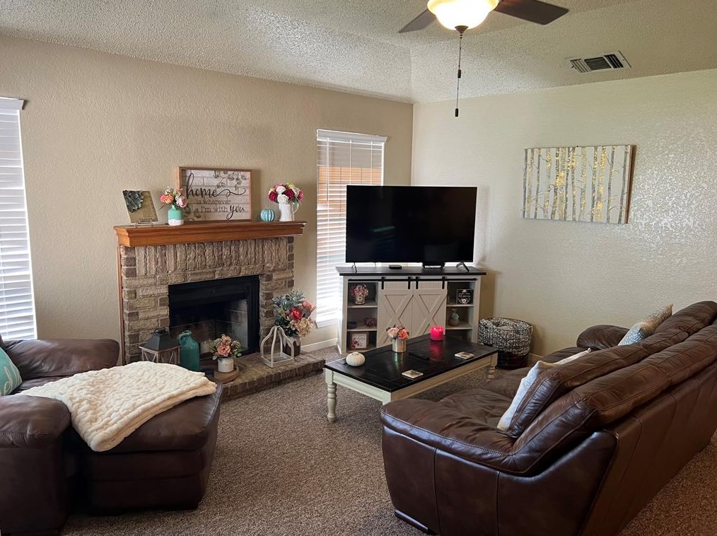1128 Landsdale #1130, Fort Worth, TX 76179