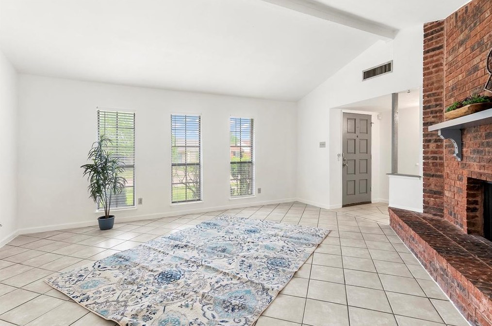 4310 Via Barcelona, Mesquite, TX 75150
