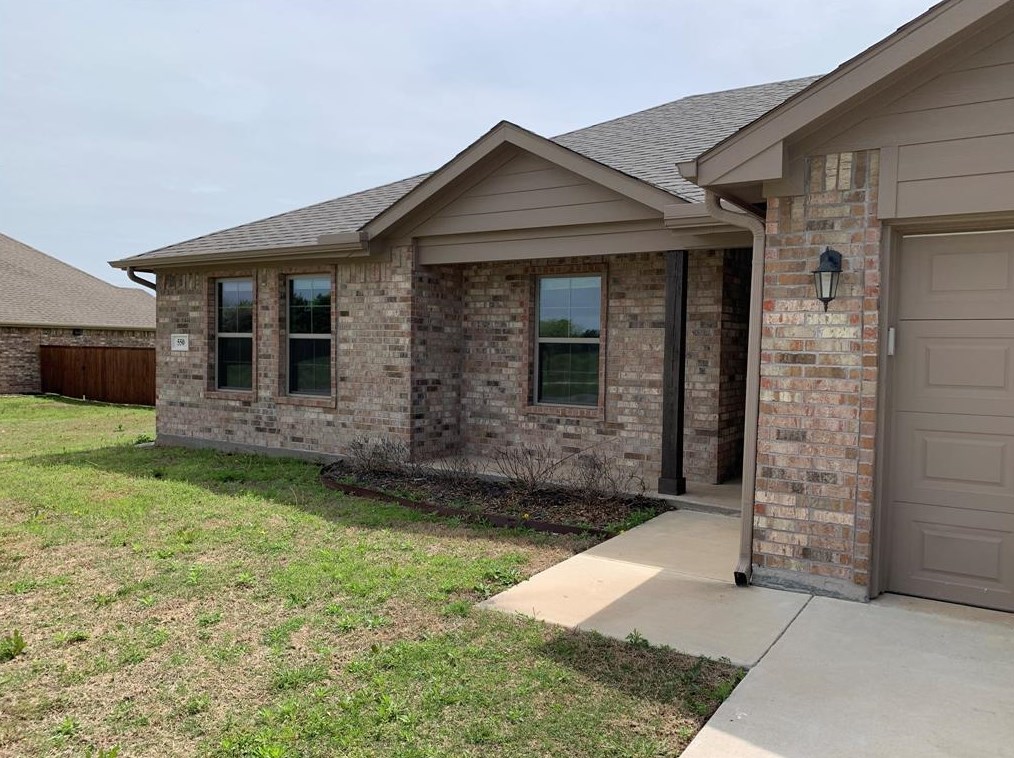 550 Crow Rd, Whitesboro, TX 76273-8060