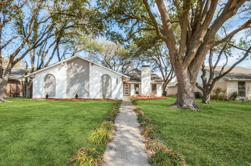 1813 Baltimore Dr, Richardson, TX 75081