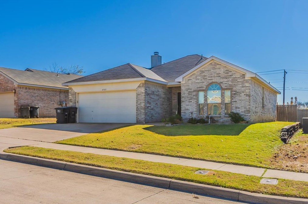 4905 Cape St, Fort Worth, TX 76179