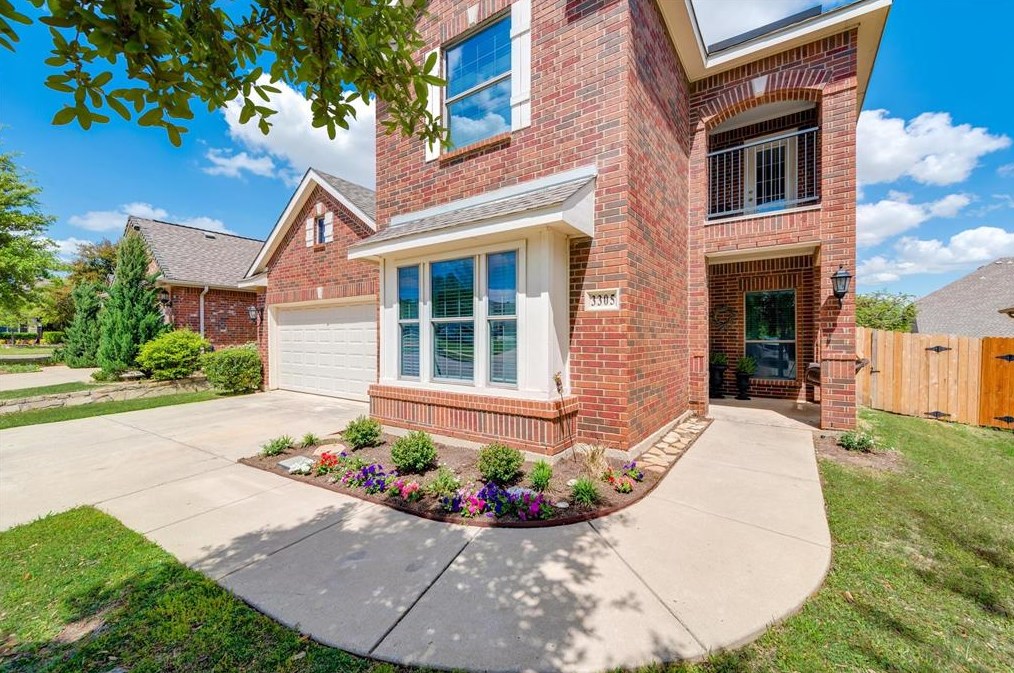 3305 Count Dr, Keller, TX 76244-9462