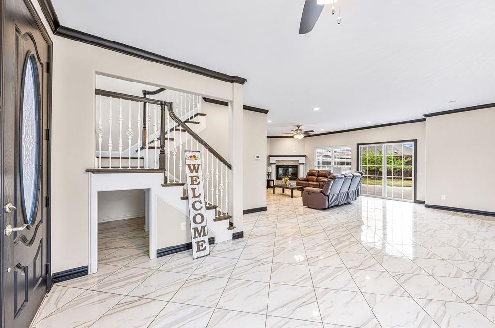 5602 Willowbrook Dr, Rowlett TX  75088-7662 exterior