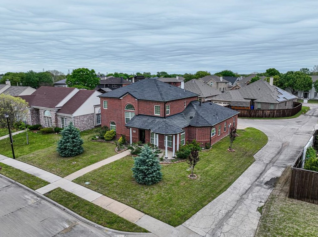 5602 Willowbrook Dr, Rowlett, TX 75088