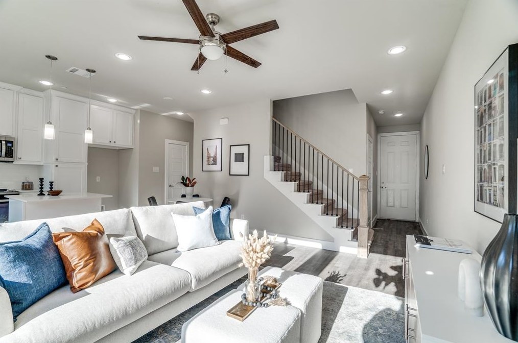 2116 Shea Rd #103, Dallas, TX 75235