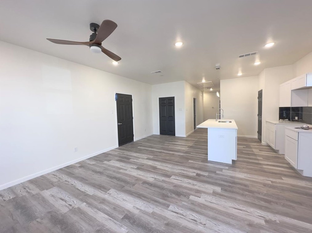 4619 Canal St, Dallas, TX 75210