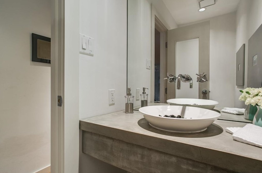 4305 Travis St, Dallas TX  75205-4451 exterior