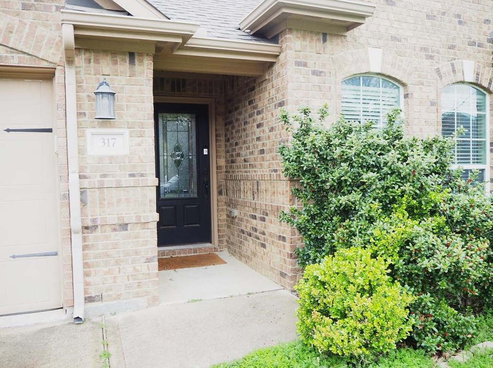 317 Water Oak, Denton, TX 76209