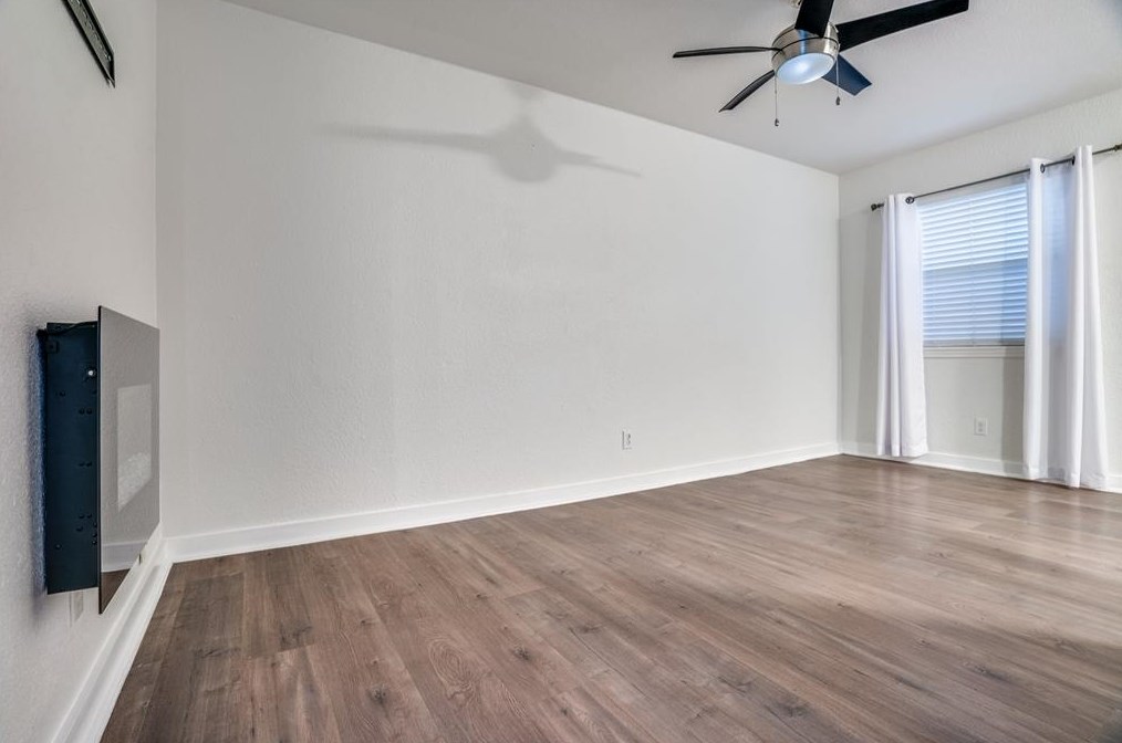 4927 San Jacinto #212, Dallas, TX 75206