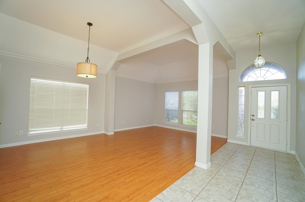4432 Avebury Dr, Plano TX  75024-7333 exterior