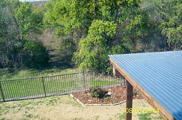 1017 Southfork Dr, Oak Point, TX 75068