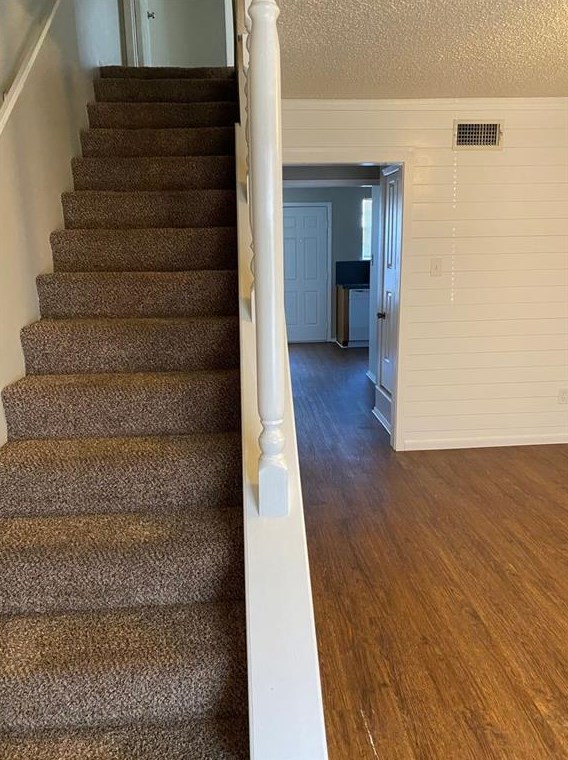 1407 Courtney Pl #b, Cleburne, TX 76033
