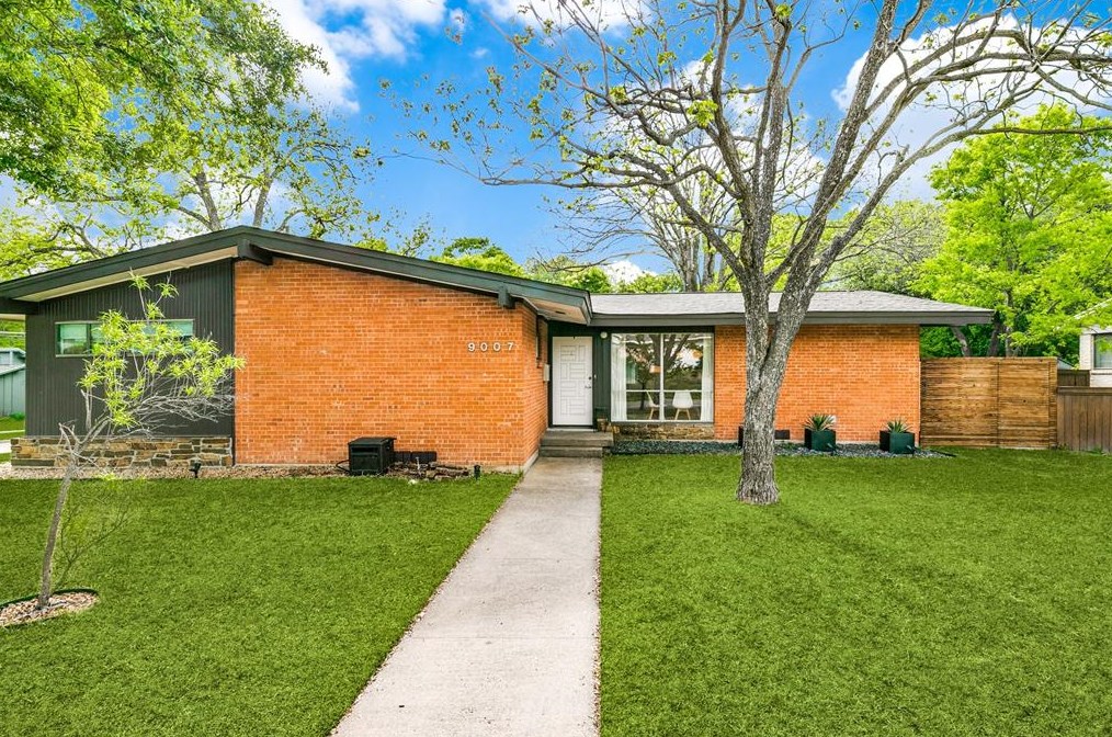 9007 Rolling Rock Ln, Dallas, TX 75238-3713