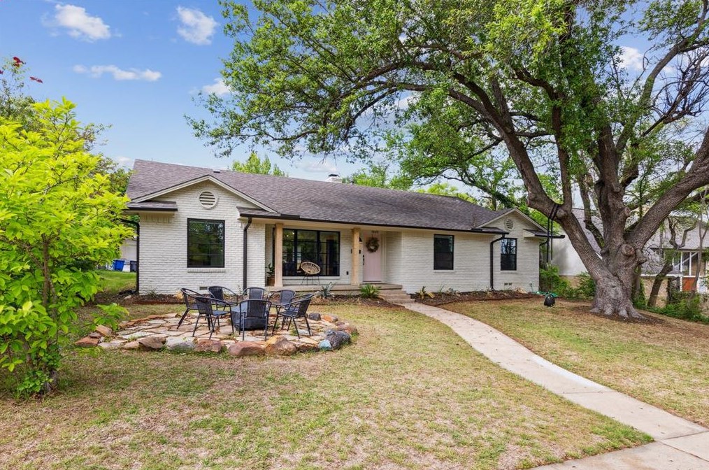 9649 Brentgate Dr, Dallas, TX 75238