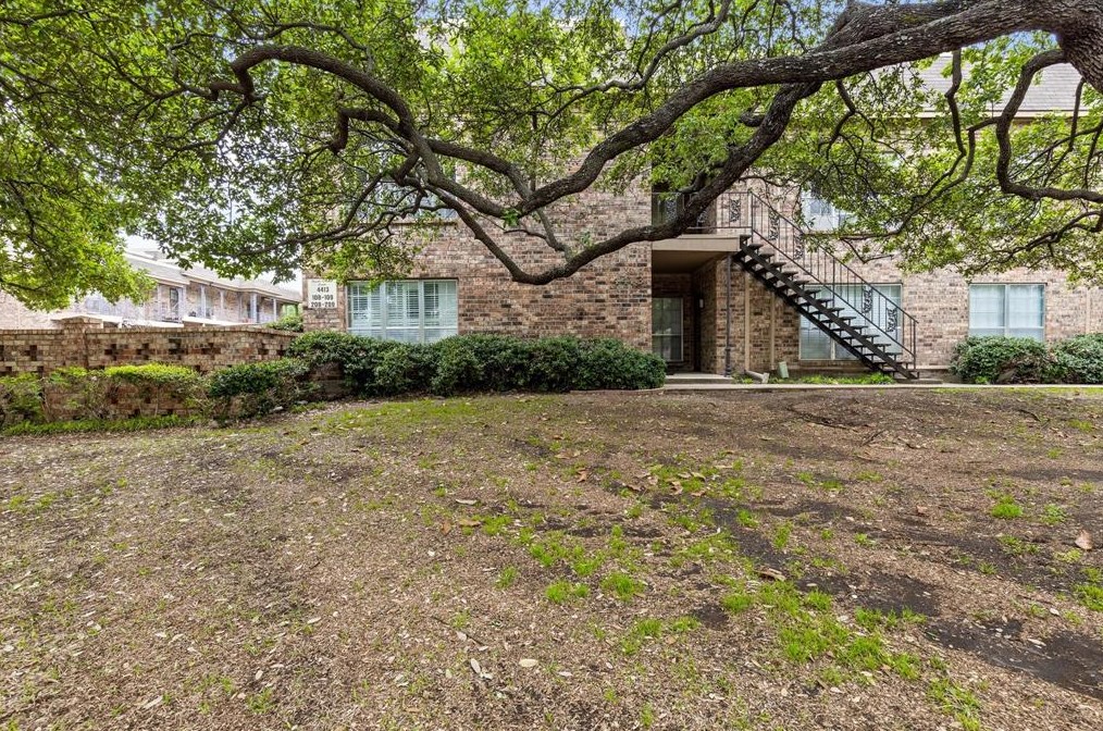 4413 Bellaire Dr S Apt 209s, Fort Worth, TX
