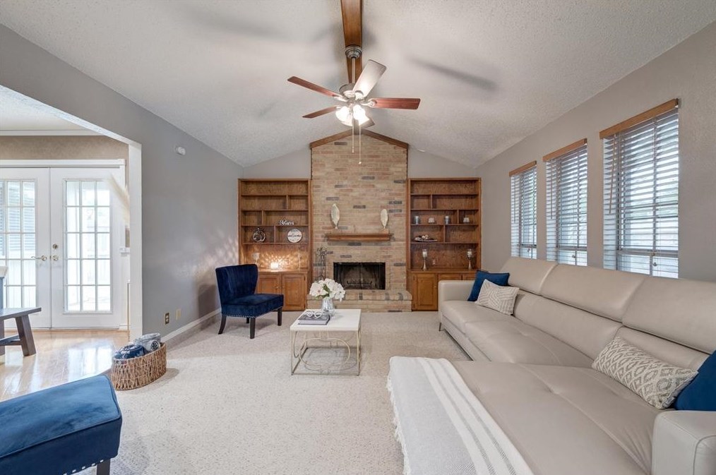 217 Glenwood Dr, Coppell TX  75019-5810 exterior