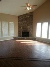 2317 Jenson Cir, Fort Worth, TX 76112