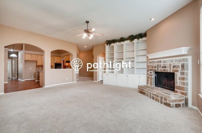 4203 Wildbriar Ln, Midlothian, TX 76063