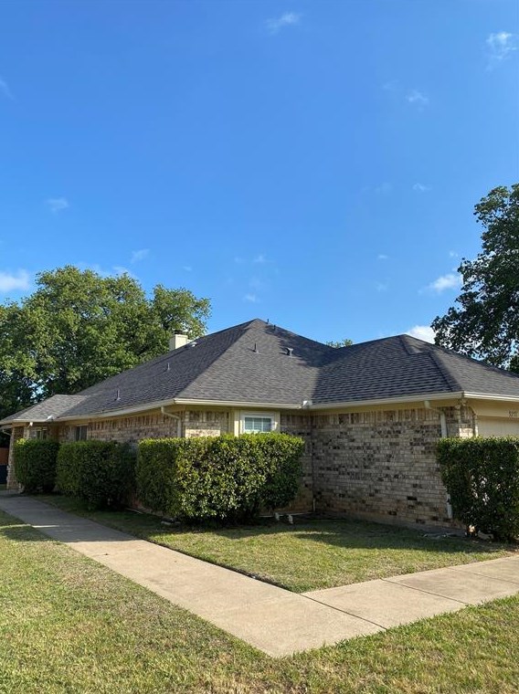 9277 Meandering Dr, Fort Worth, TX 76182