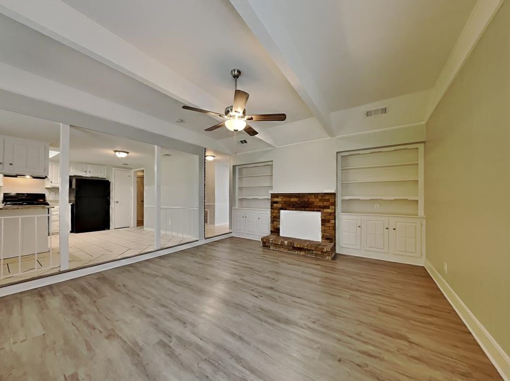 5525 Fox Hill Ln, Dallas, TX 75232