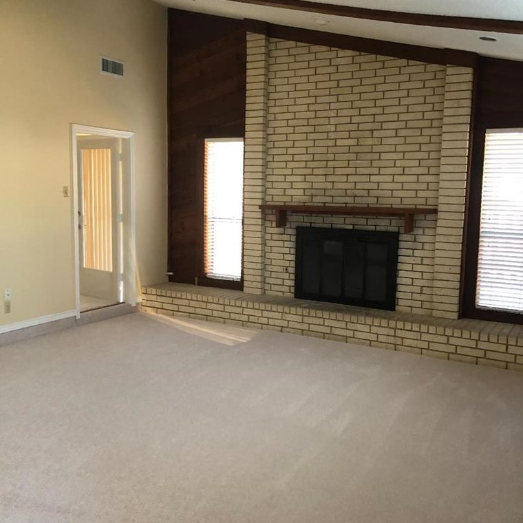 222 Syracuse Pl, Richardson, TX 75081