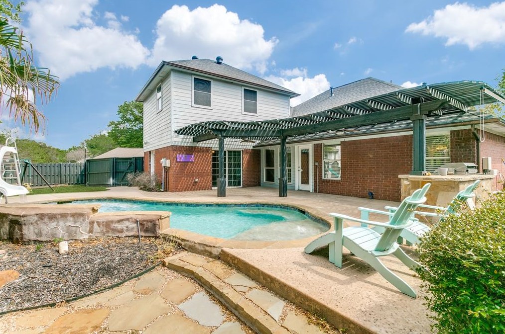 1522 Flamingo Cir, Grapevine, TX 76092